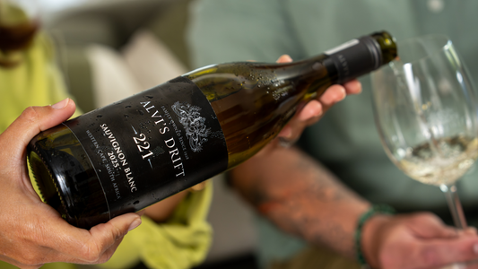 221 Sauvignon Blanc: The Wine Made For Half-Time Debates