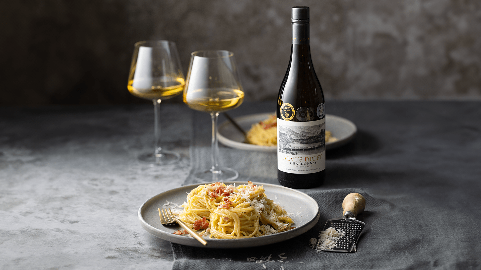 Best White Wine with Carbonara (+ Easy Recipe) | Alvi's Drift